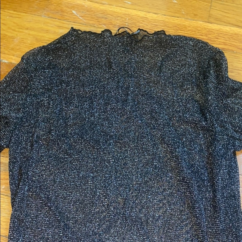 never worn mesh long sleeve shirt